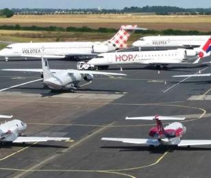 Avions aéroport