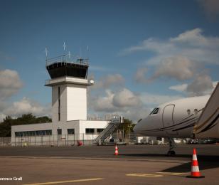 Tour controle aéroport